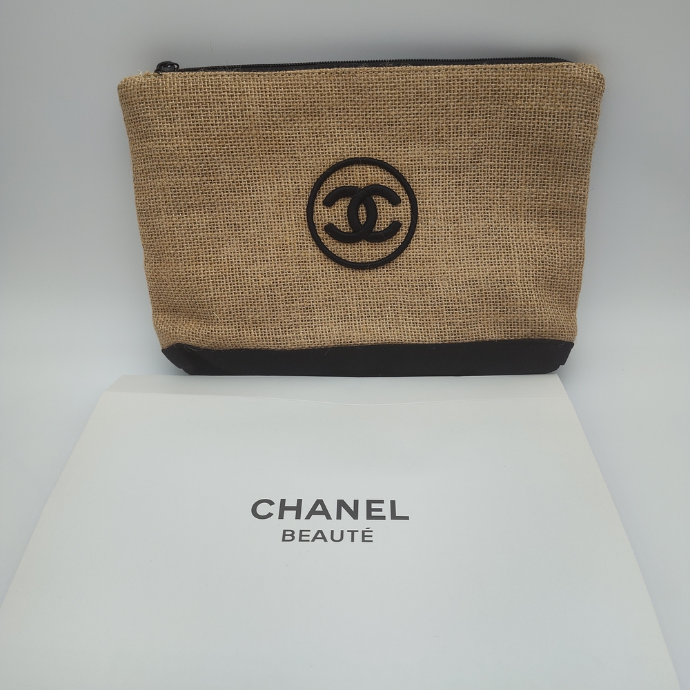 CHANEL Jute Cosmetic Pouch CC Logo Beige Black Beauty Gift NIB Large